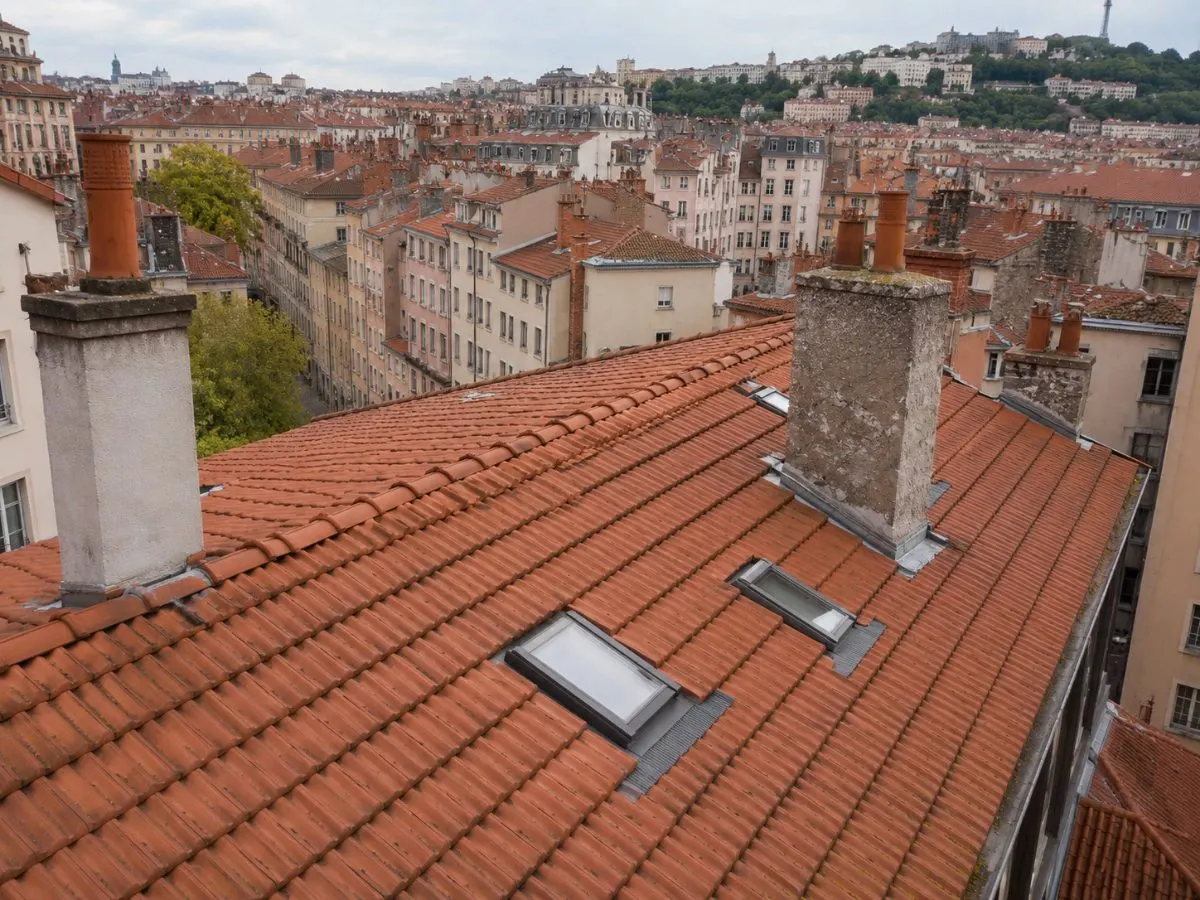 Rénovation toiture ardoise naturelle à Caluire-et-Cuire